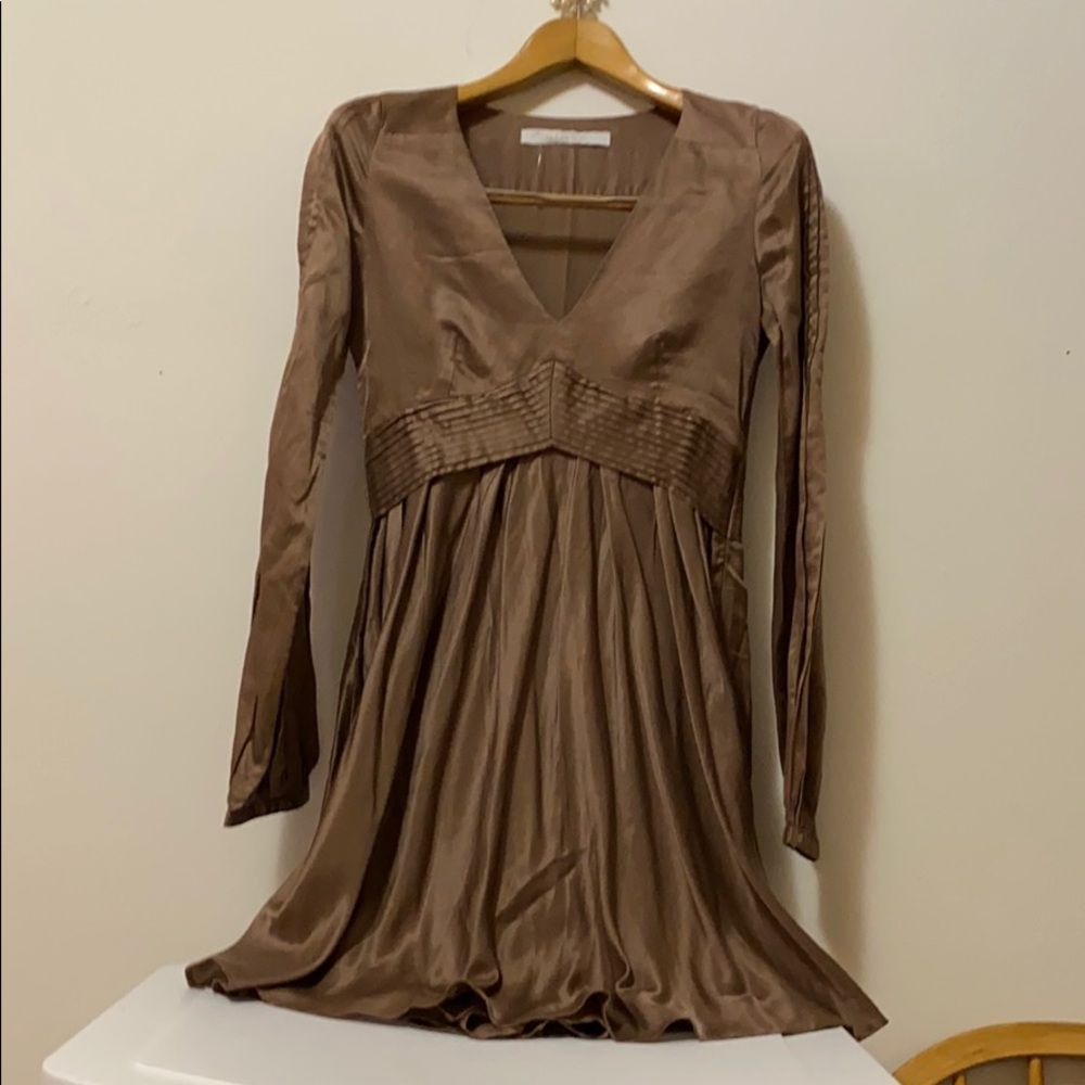 SUPERFINE  DRESS COLOR BROUN  SIZE 24